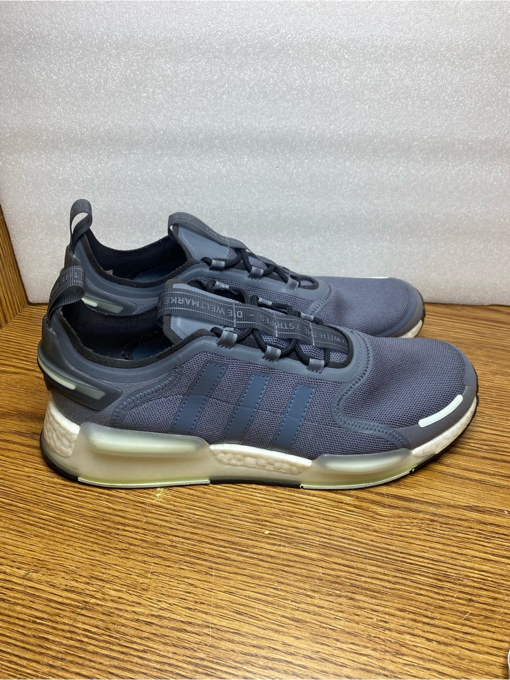 adidas NMD_V3 Athletic Running Shoes in Onix Grey/Ice Mint Mens Size 13